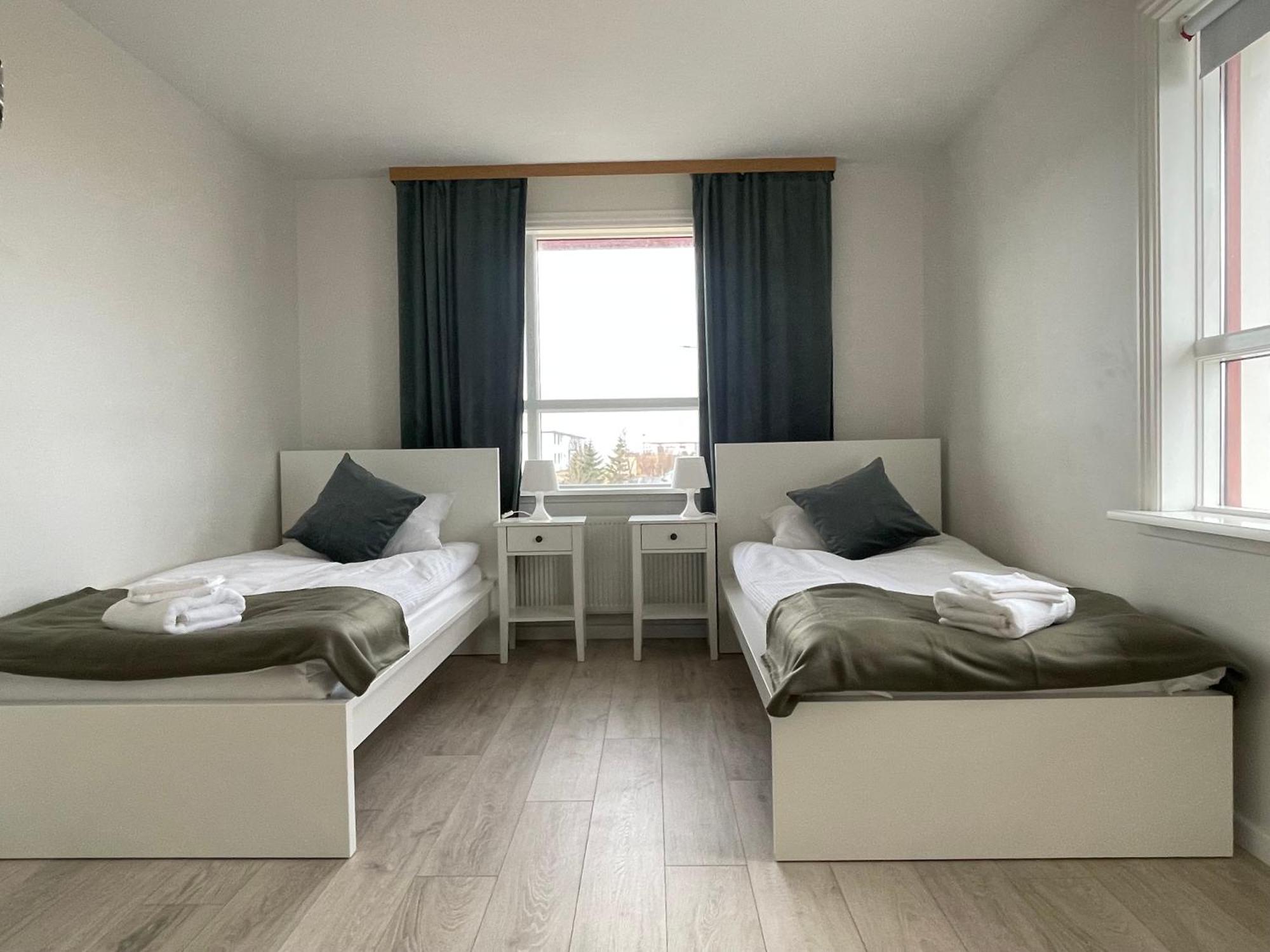 Iq Apartments 2 Keflavik Exterior photo